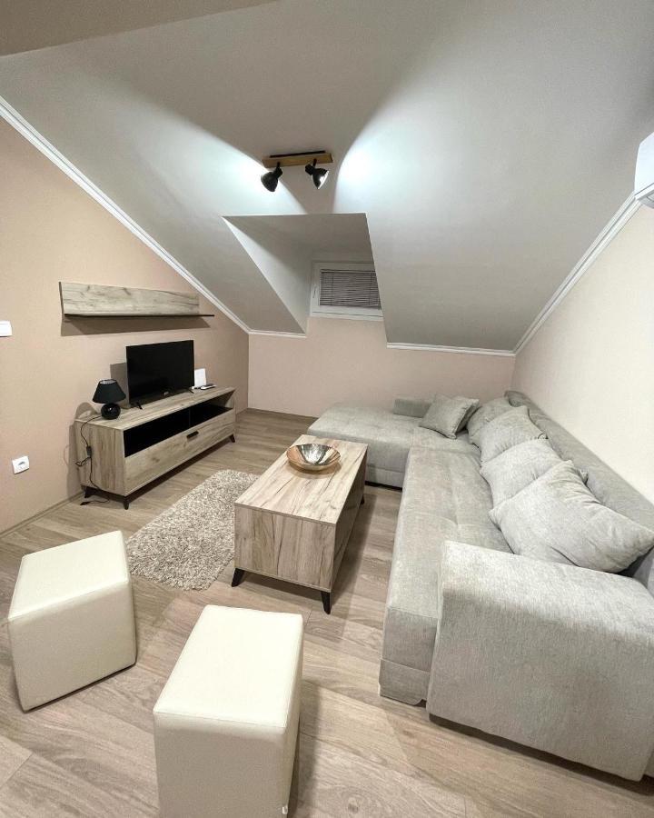 Vivko Apartments Veliko Gradište Eksteriør bilde